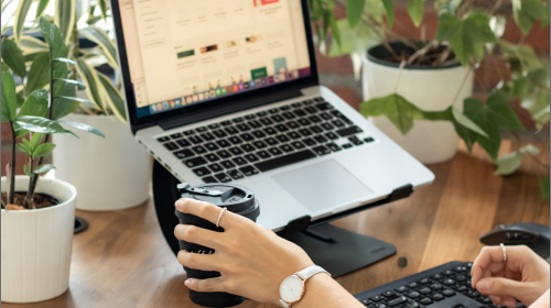 Let the summer vibes follow you in your back to work