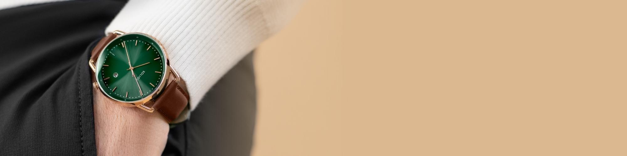 The Curve Solar Green | For Women